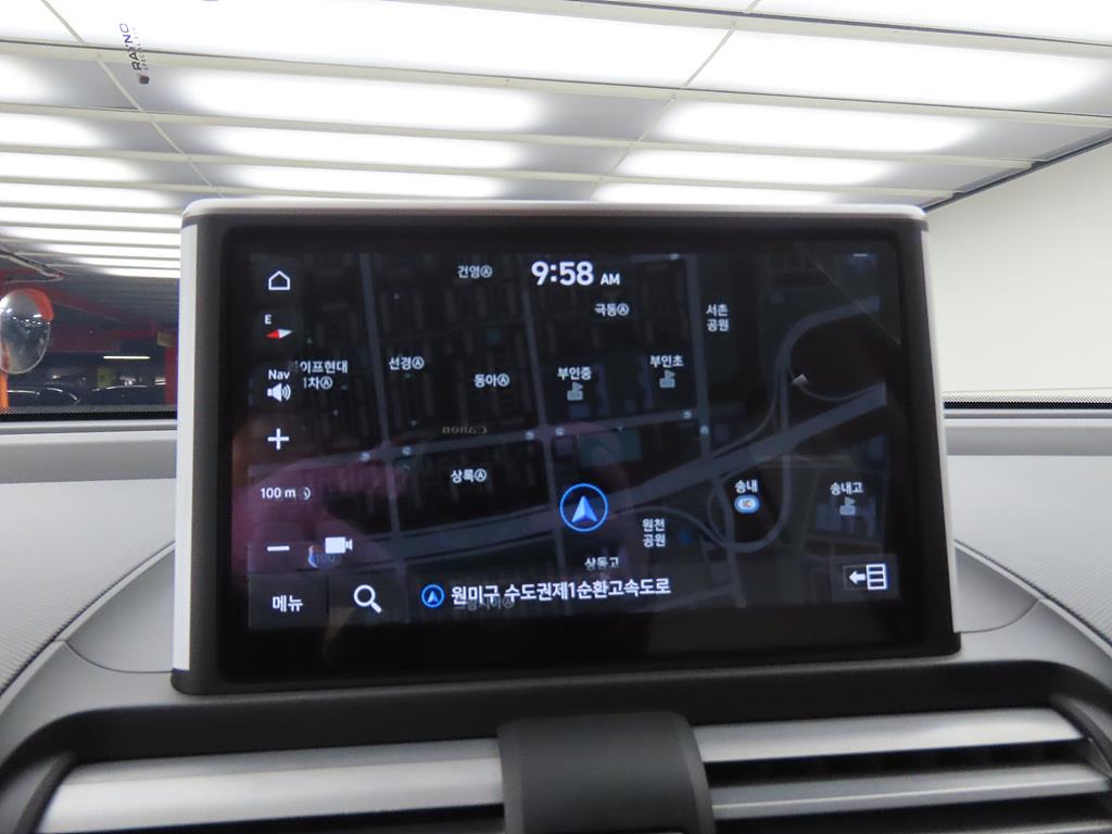 HYUNDAI Casper - Vista 11