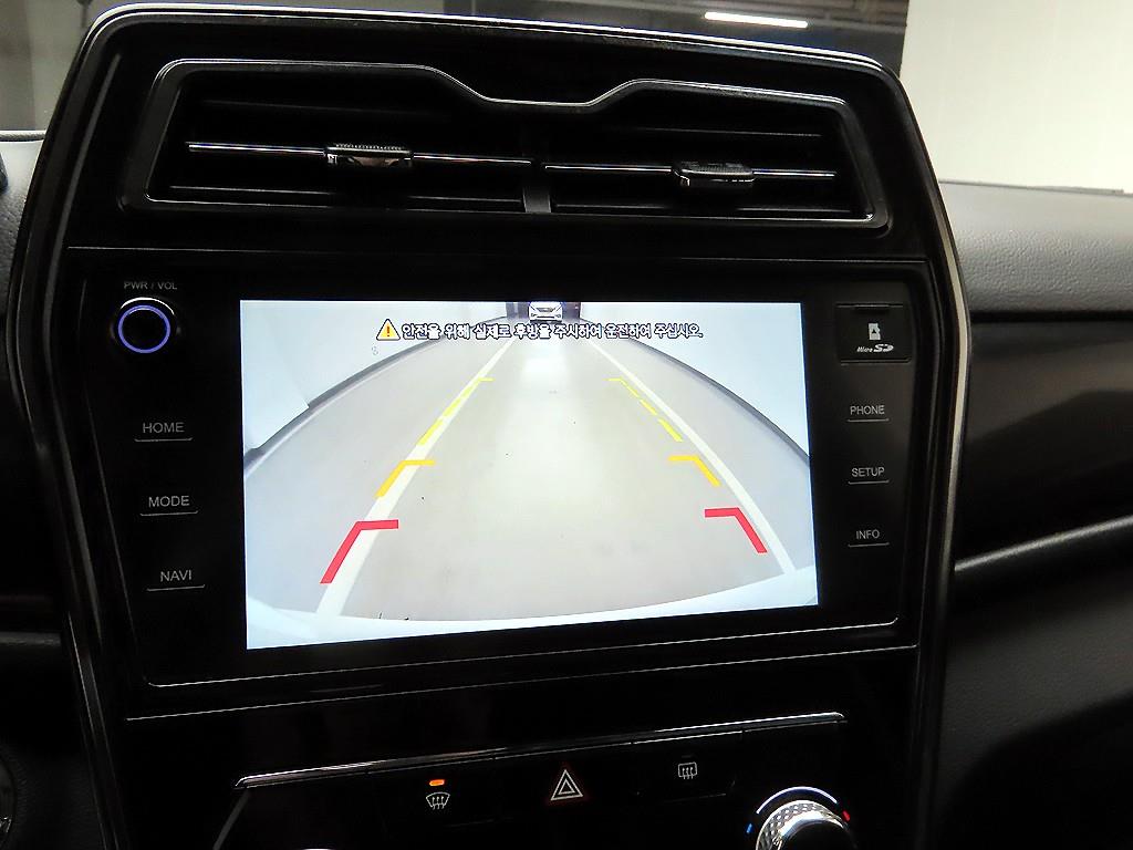 Ssangyong Tivoli 2022 Blanco - Importación desde Corea - HF Imports Iquique - Foto 17