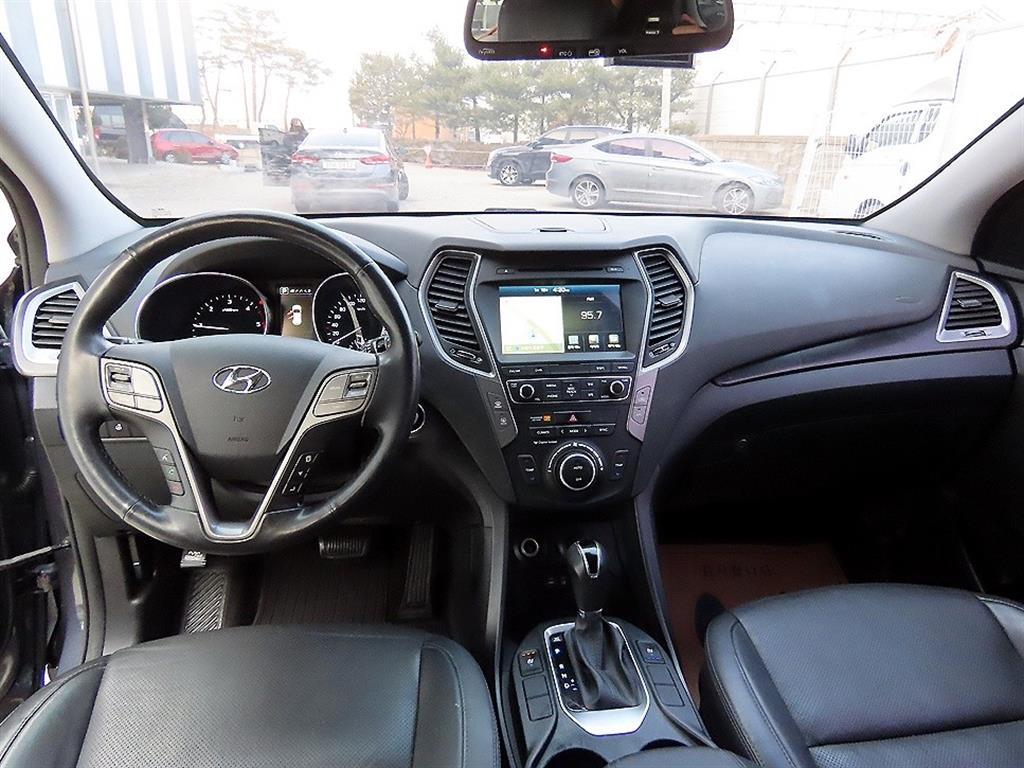 HYUNDAI Santa Fe - Vista 7