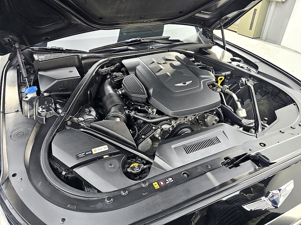 Genesis G80 - Vista 6