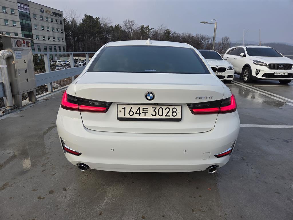 BMW 3 series - Vista 3