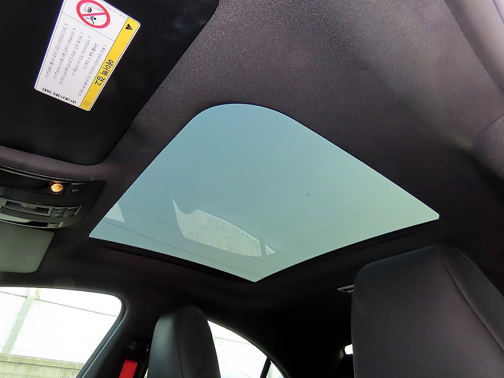 Mercedes Benz CLA Class 2016 Blanco - Importación desde Corea - HF Imports Iquique - Foto 17