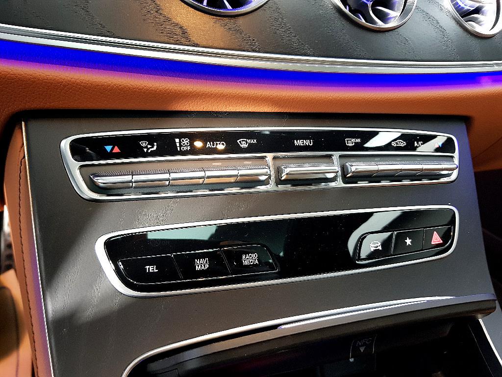 Mercedes Benz CLS Class - Vista 11