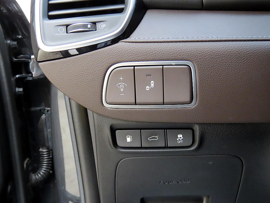 HYUNDAI Grandeur 2019 Gris - Importación desde Corea - HF Imports Iquique - Foto 13