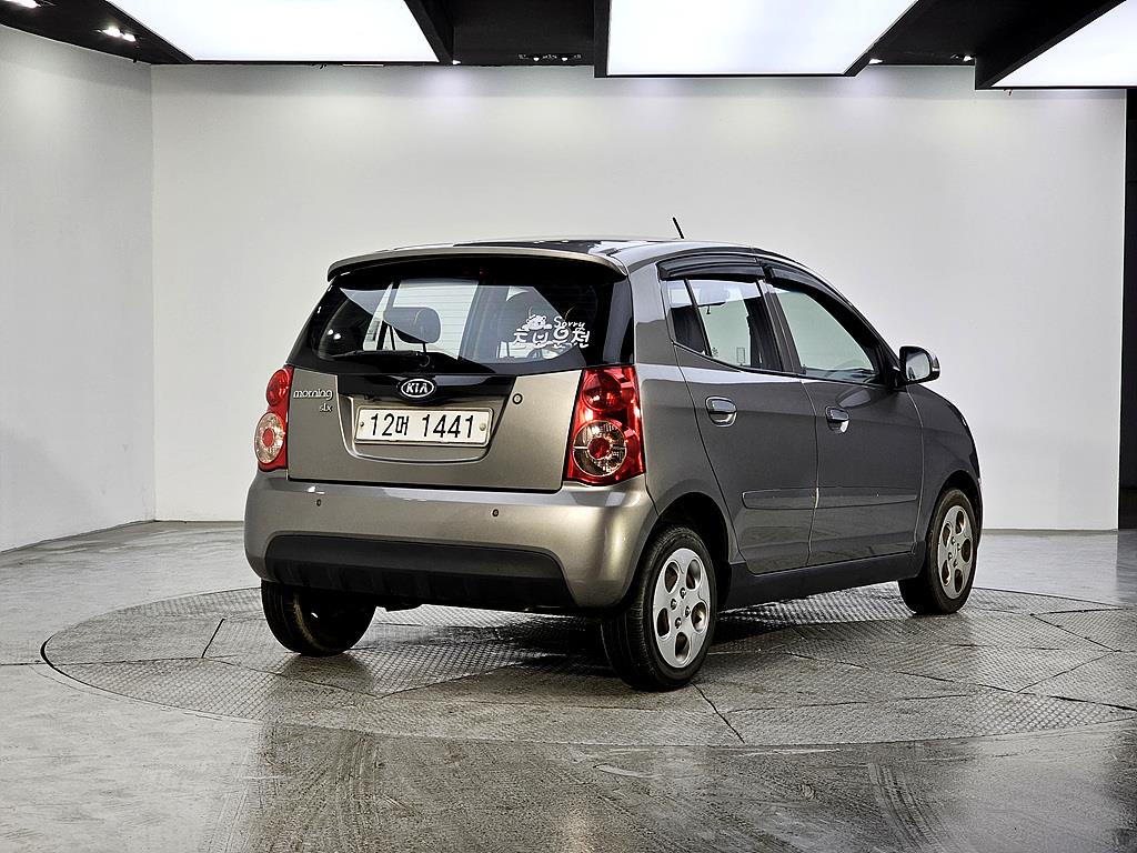 KIA Morning - Vista 4