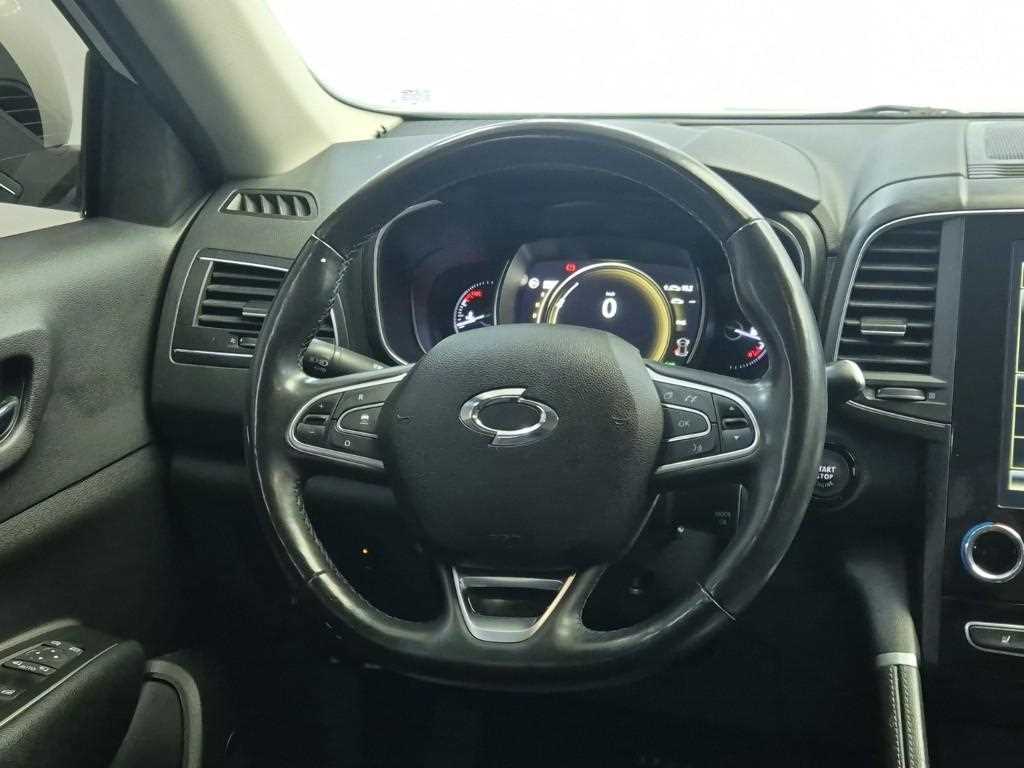 SAMSUNG QM6 - Vista 9