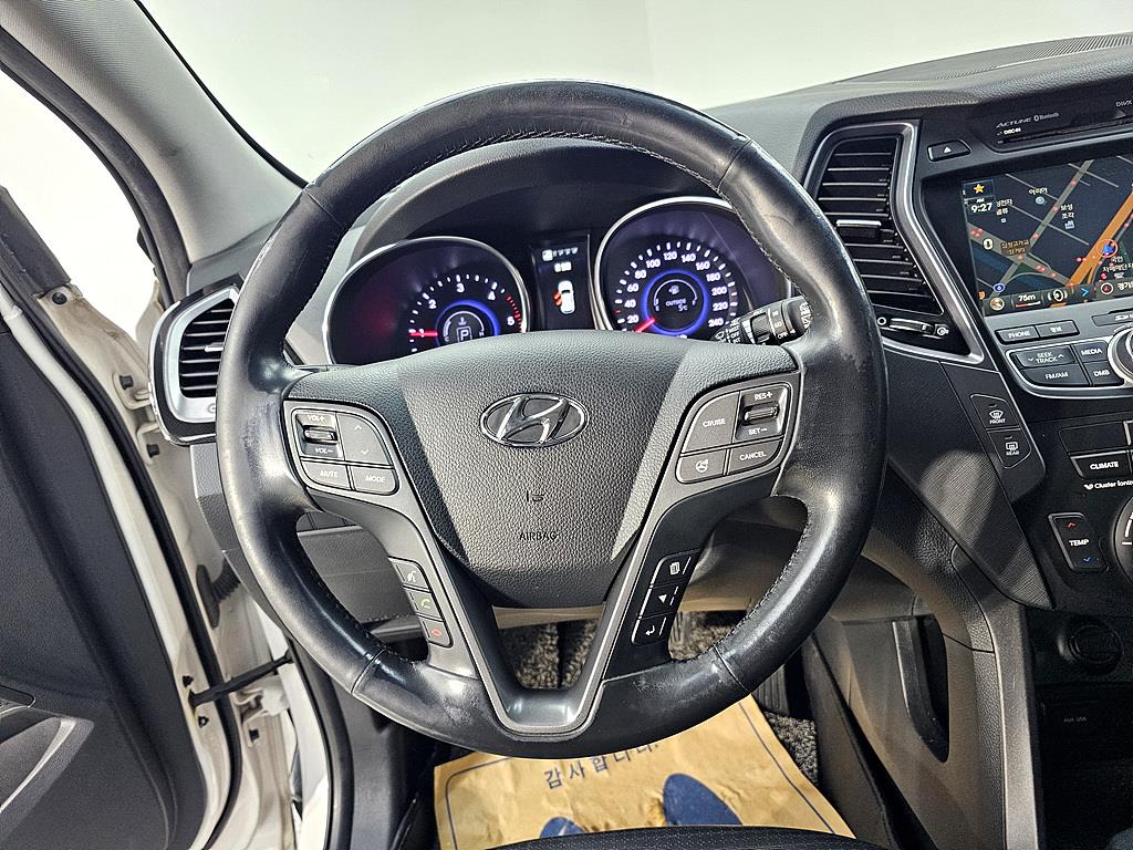 HYUNDAI Santa Fe - Vista 12