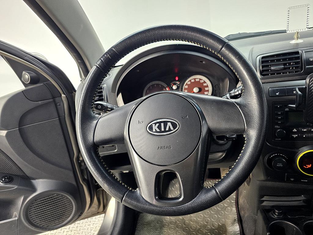 KIA Morning - Vista 11