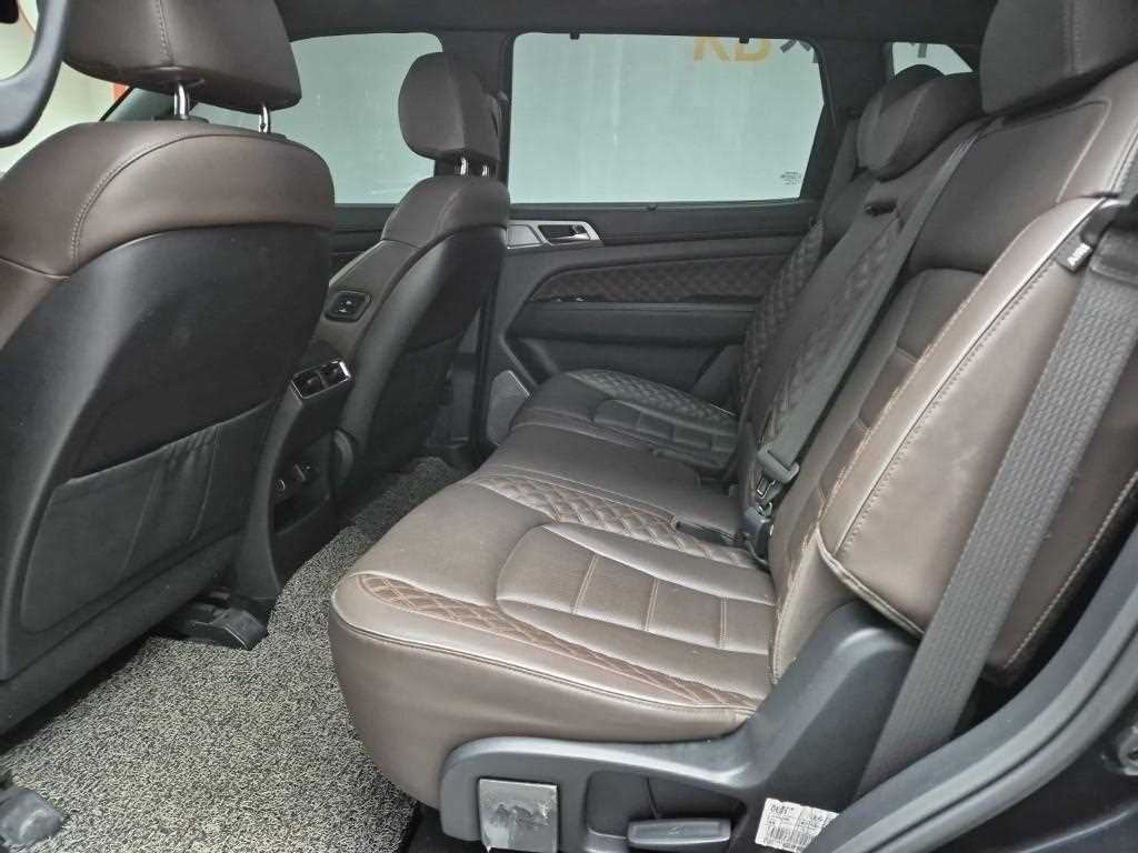 Ssangyong Rexton - Vista 12