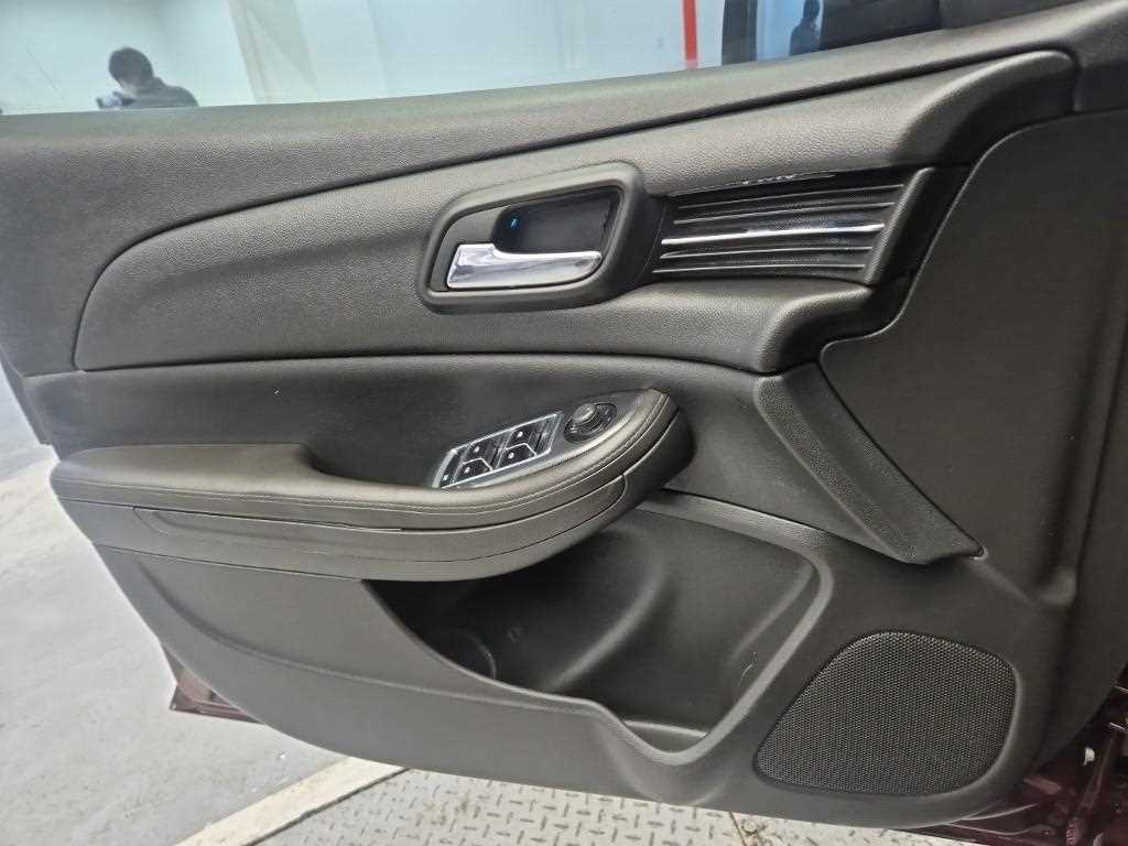 Chevrolet Malibu 2012 Rojo - Importación desde Corea - HF Imports Iquique - Foto 18