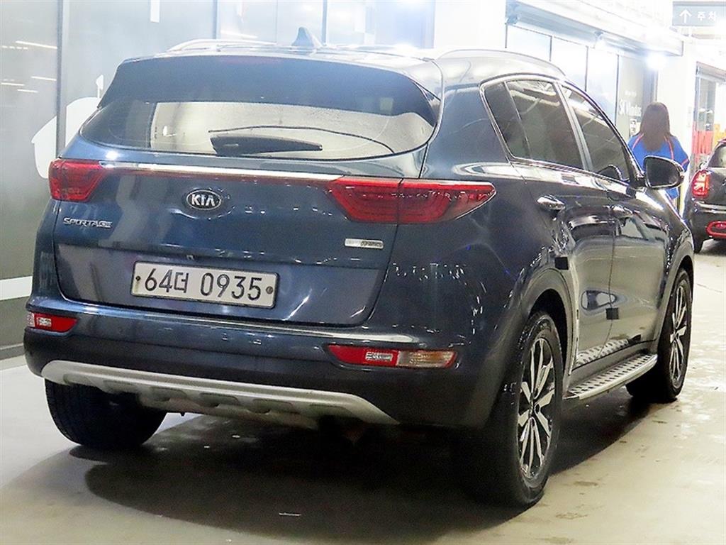 KIA Sportage - Vista 4