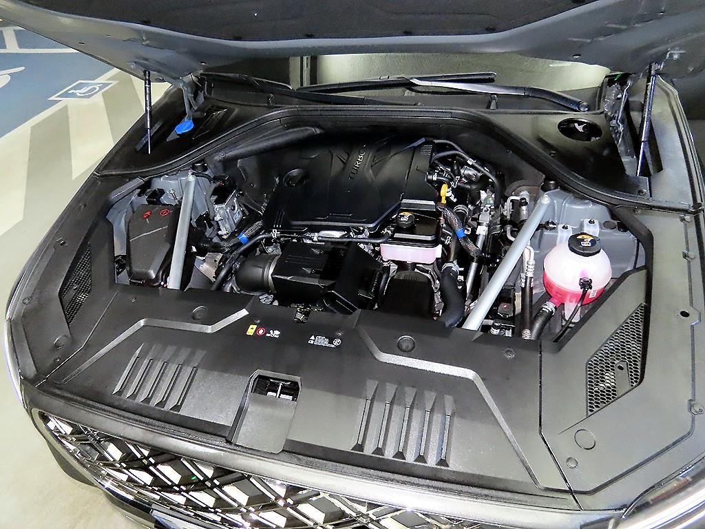 Genesis GV70 2025 Negro - Importación desde Corea - HF Imports Iquique - Foto 19