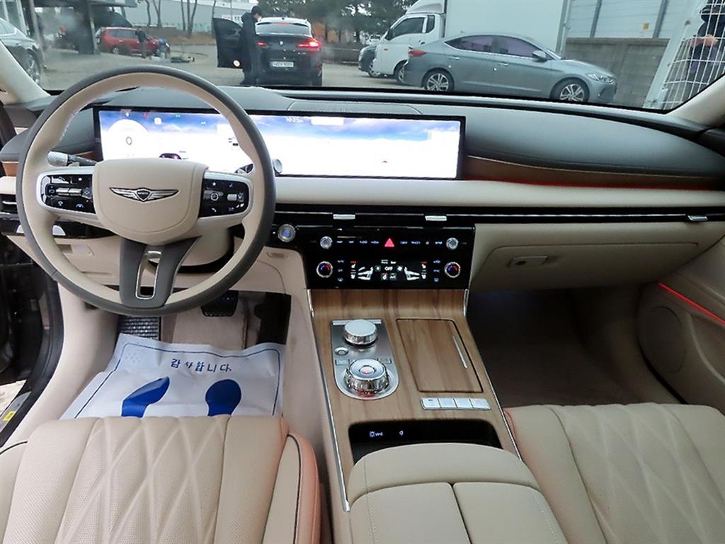 Genesis G80 - Vista 7