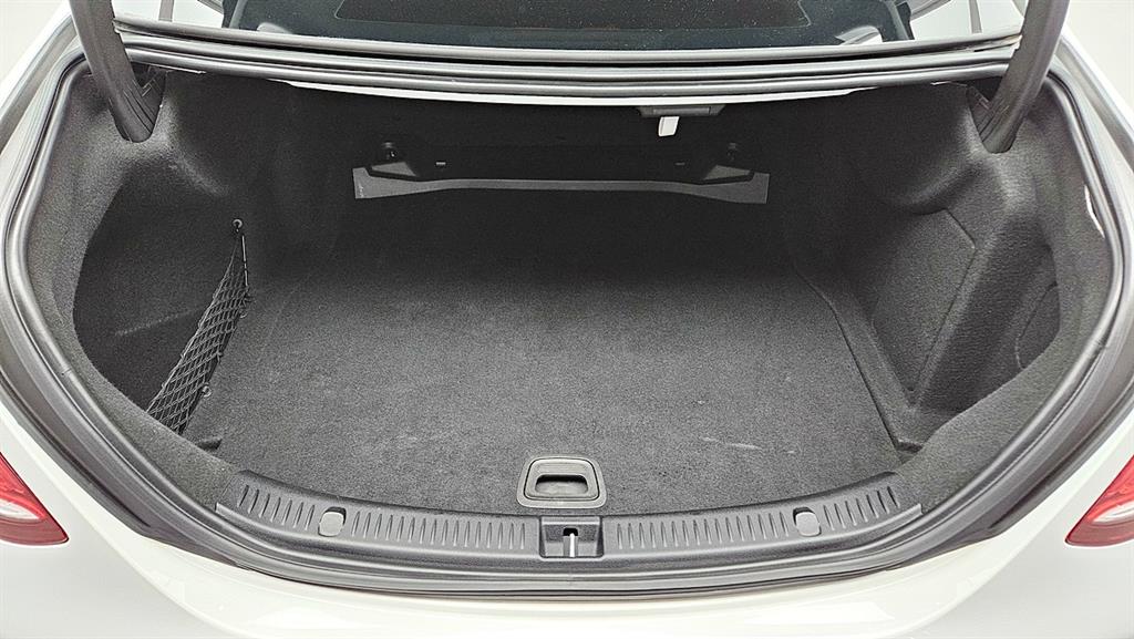 Mercedes Benz E class 2017 Blanco - Importación desde Corea - HF Imports Iquique - Foto 19