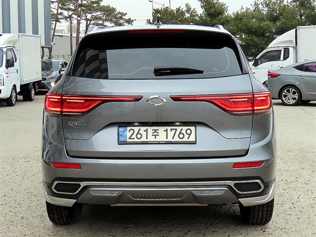 SAMSUNG QM6 - Vista 4