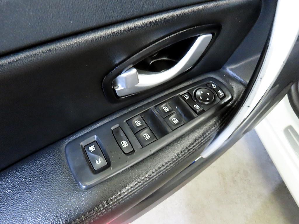 SAMSUNG SM5 2012 Blanco - Importación desde Corea - HF Imports Iquique - Foto 13