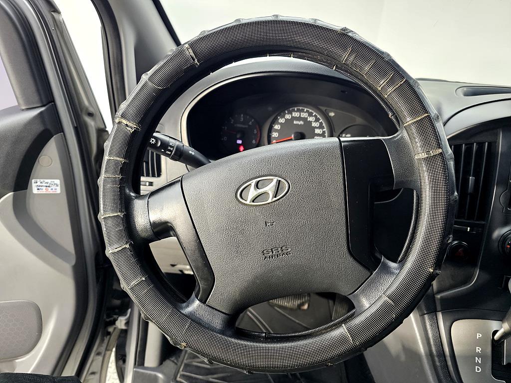 HYUNDAI Starex 2015 Plateado - Importación desde Corea - HF Imports Iquique - Foto 13