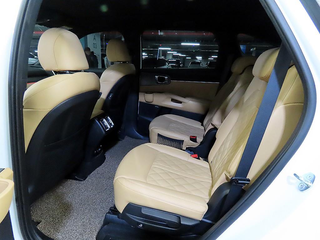 KIA Sorento - Vista 7