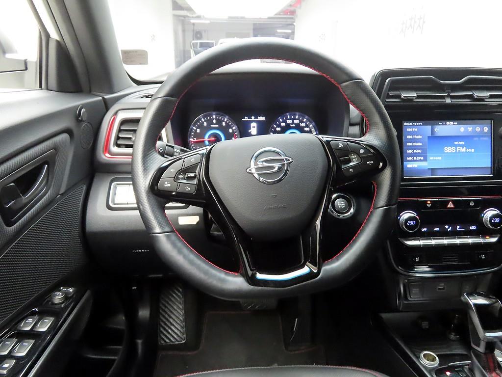 Ssangyong Tivoli - Vista 8