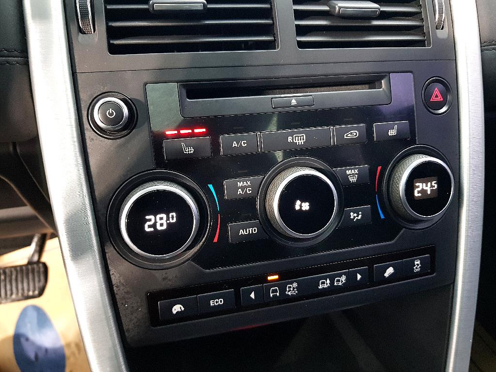 Land Rover Discovery Sports - Vista 11