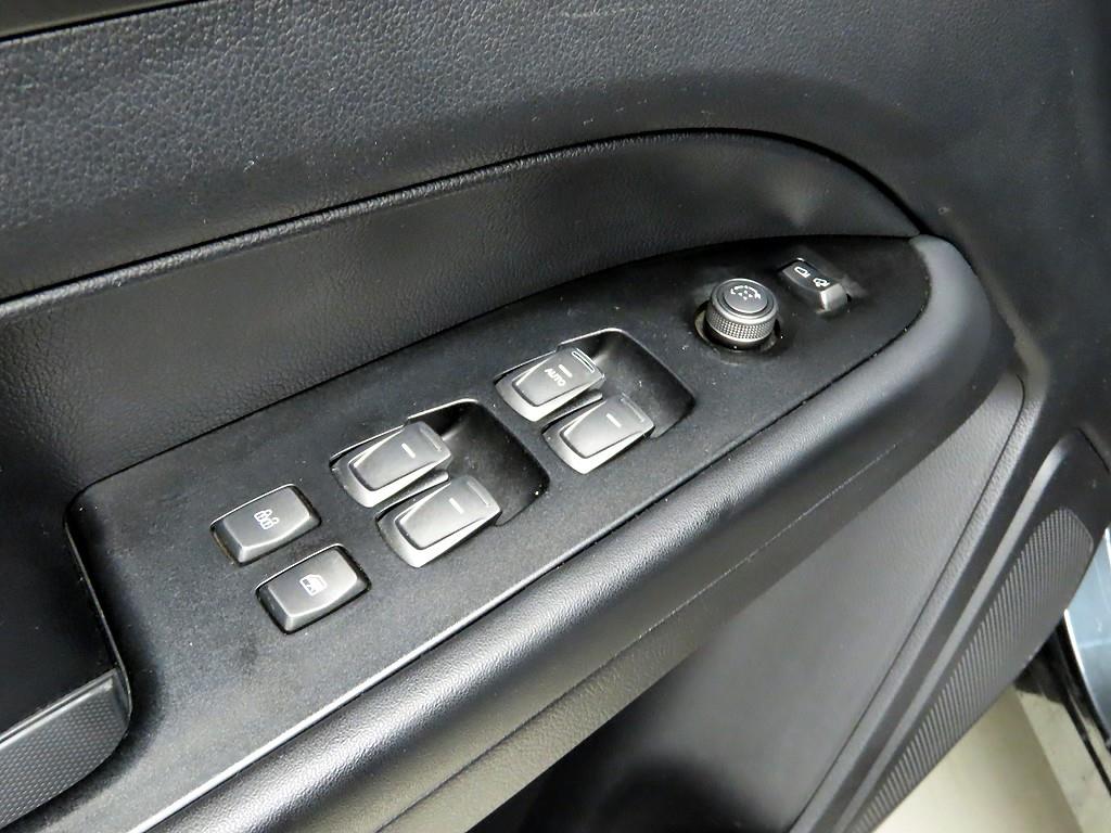 Ssangyong Rexton - Vista 11