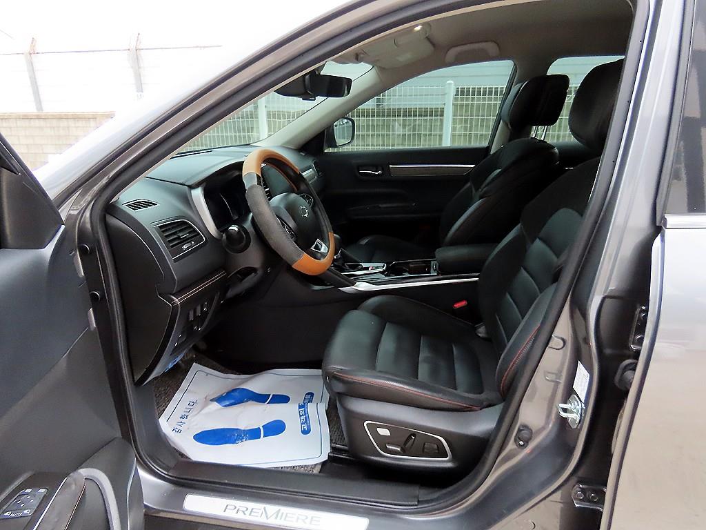 SAMSUNG QM6 - Vista 5