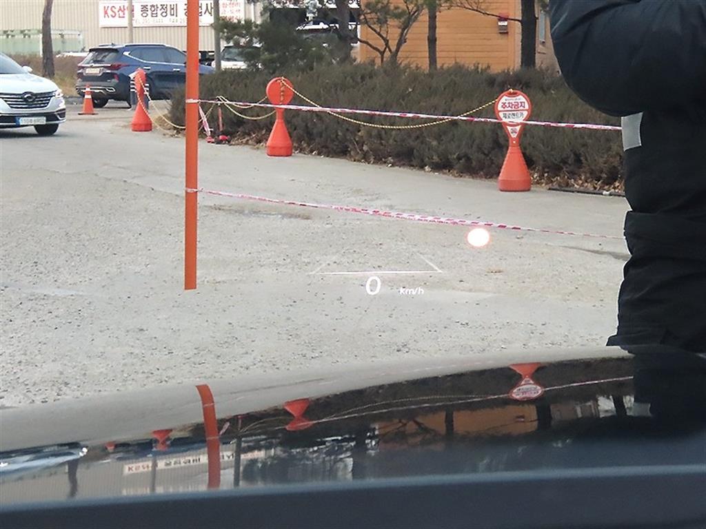 Genesis G80 - Vista 10