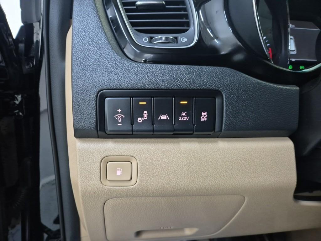 KIA Carnival 2019 Negro - Importación desde Corea - HF Imports Iquique - Foto 18