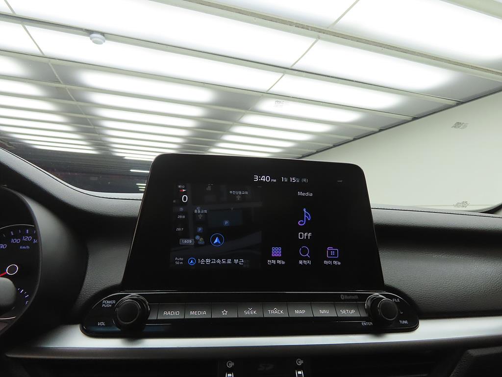 KIA K3 2019 Blanco - Importación desde Corea - HF Imports Iquique - Foto 13