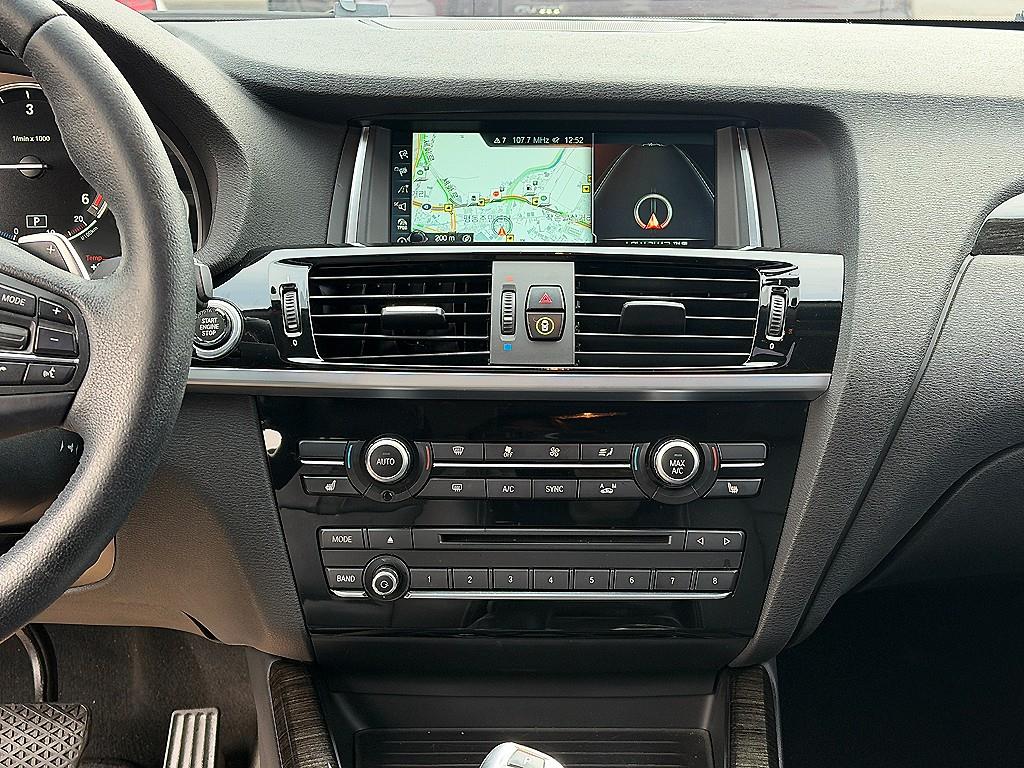 BMW X4 - Vista 10