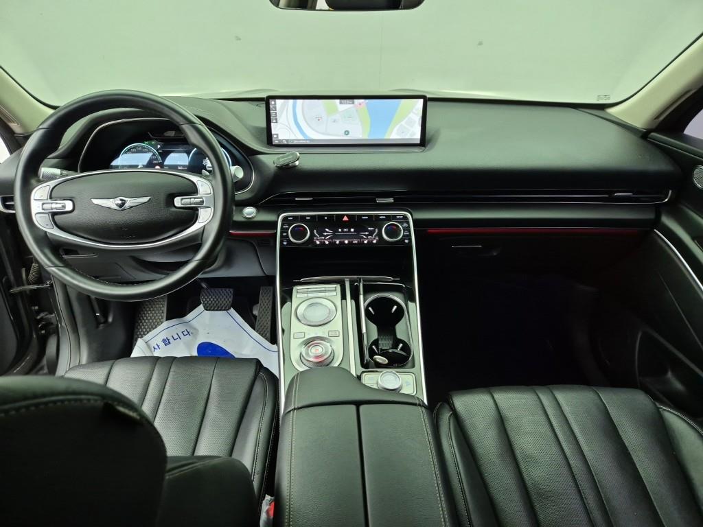 Genesis GV80 - Vista 5