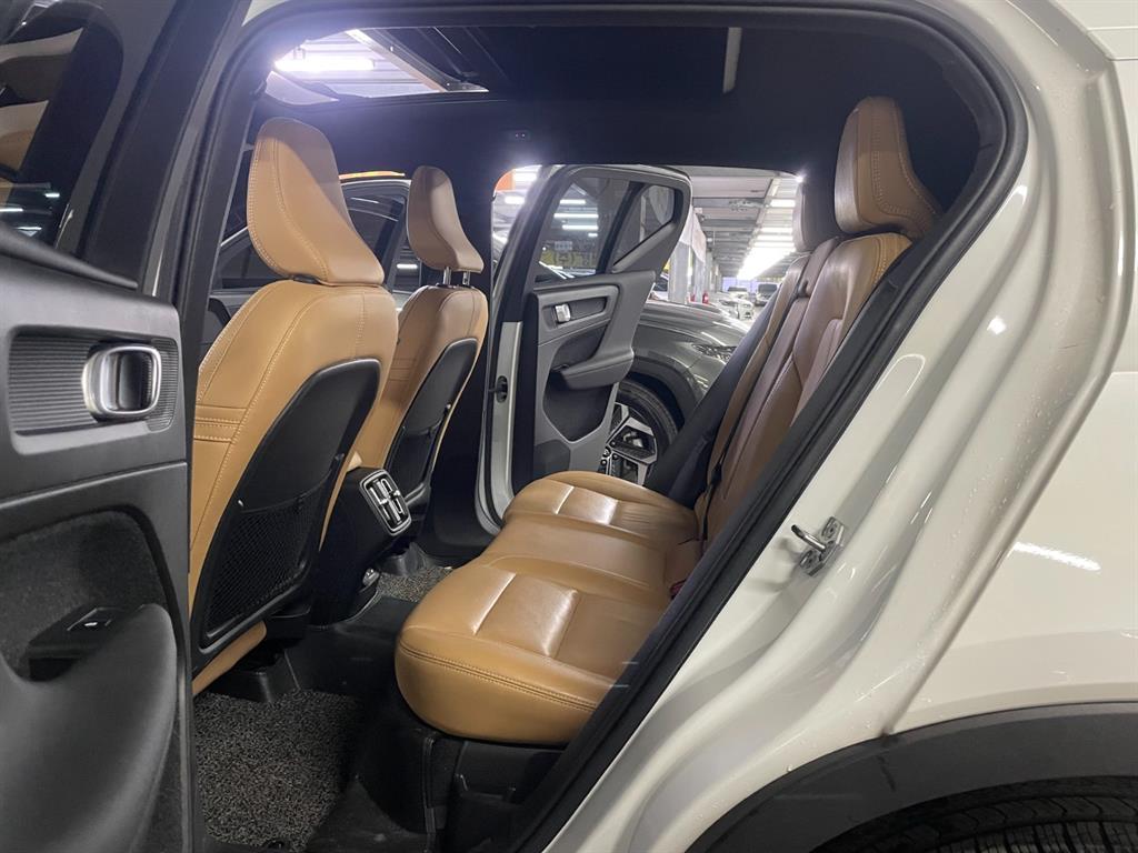 Volvo XC40 2020 Blanco - Importación desde Corea - HF Imports Iquique - Foto 19