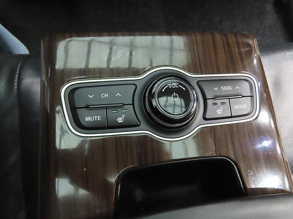 KIA K7 2015 Blanco - Importación desde Corea - HF Imports Iquique - Foto 10