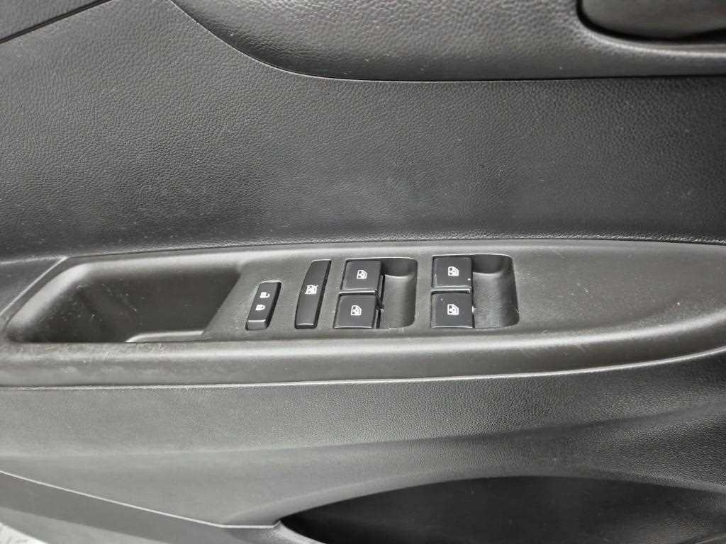 Chevrolet Spark 2016 Blanco - Importación desde Corea - HF Imports Iquique - Foto 17