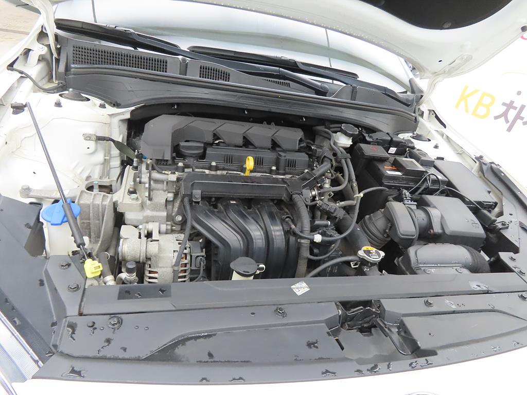 KIA K3 2019 Blanco - Importación desde Corea - HF Imports Iquique - Foto 19