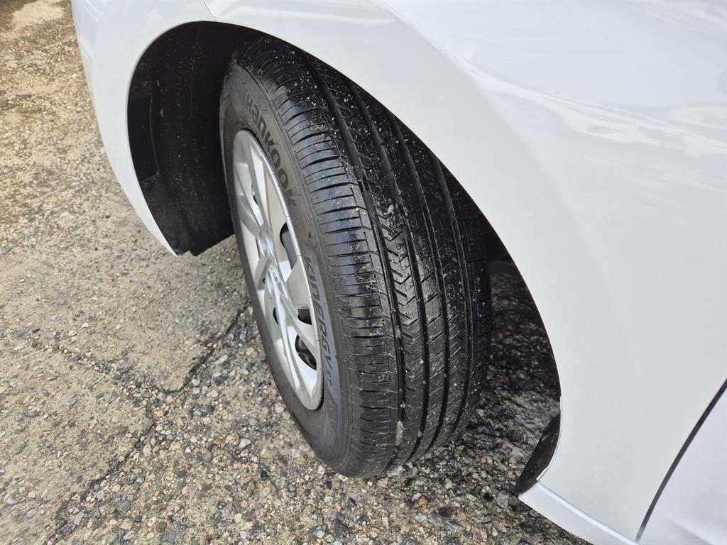 HYUNDAI Avante 2016 Blanco - Importación desde Corea - HF Imports Iquique - Foto 16