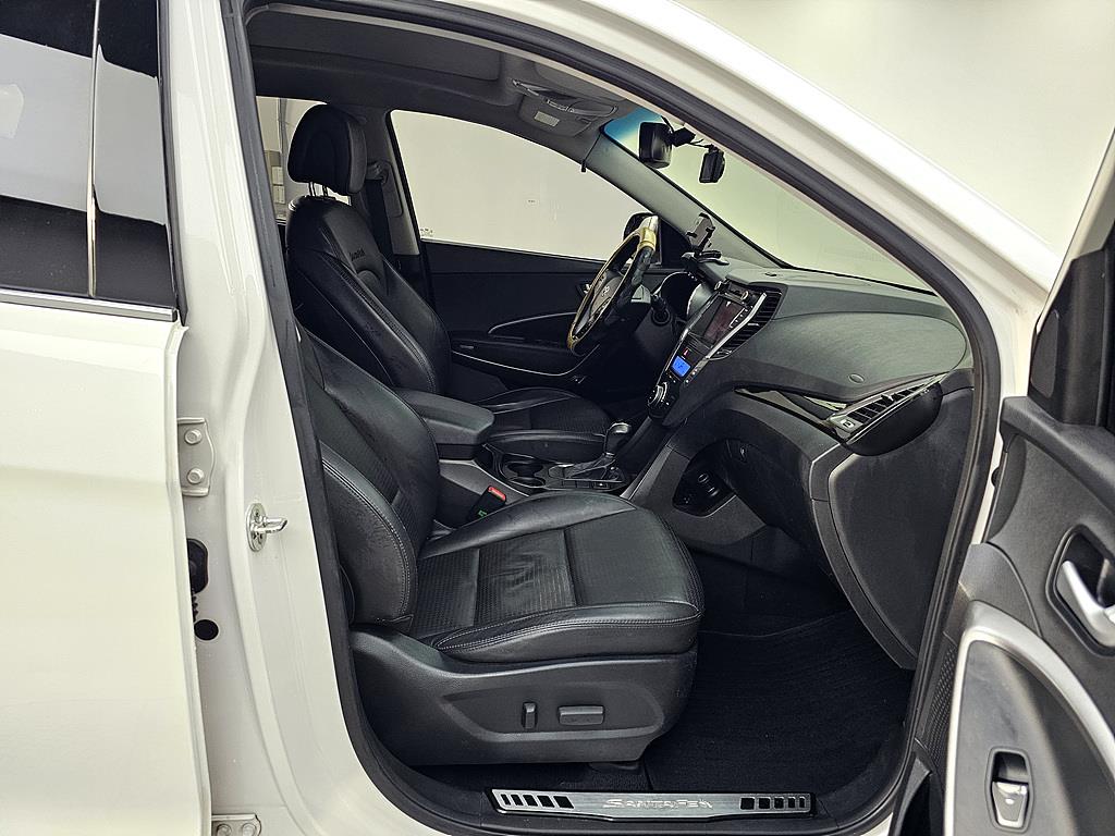 HYUNDAI Santa Fe - Vista 11