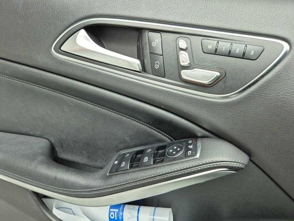 Mercedes Benz GLA Class 2019 Blanco - Importación desde Corea - HF Imports Iquique - Foto 17