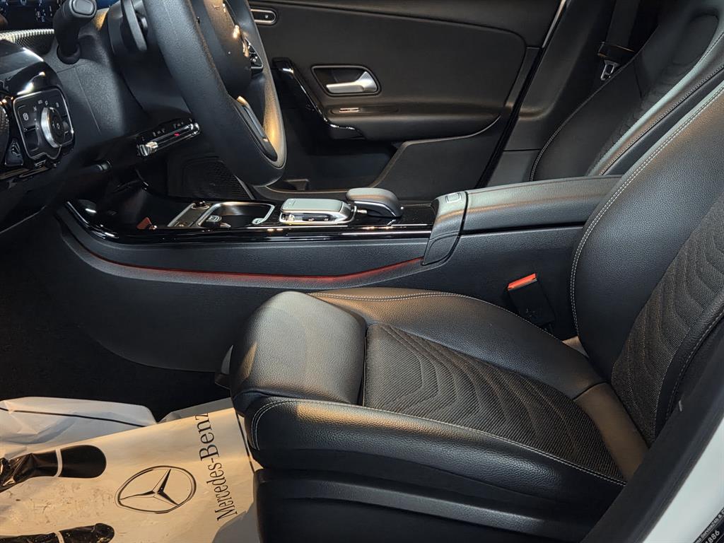 Mercedes Benz A Class - Vista 9