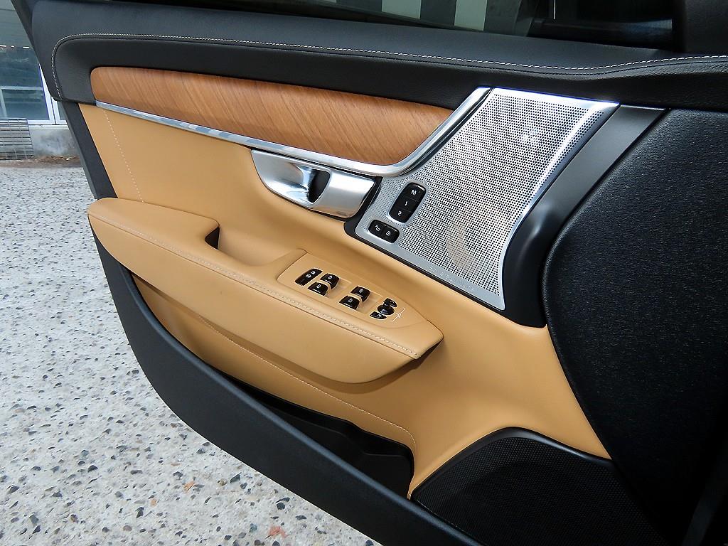 Volvo S90 - Vista 12