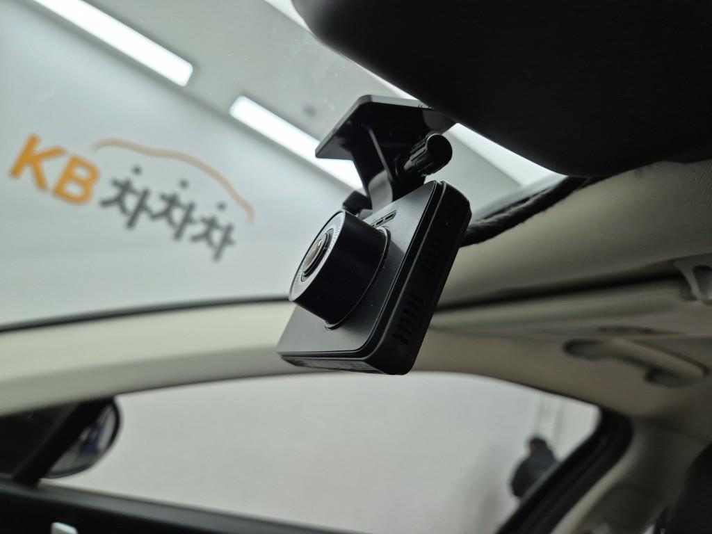 KIA K5 2022 Negro - Importación desde Corea - HF Imports Iquique - Foto 17