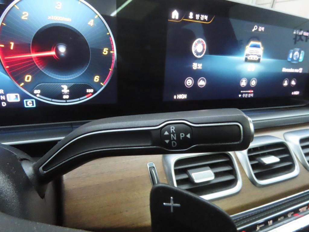 Mercedes Benz GLS Class 2021 Verde - Importación desde Corea - HF Imports Iquique - Foto 14