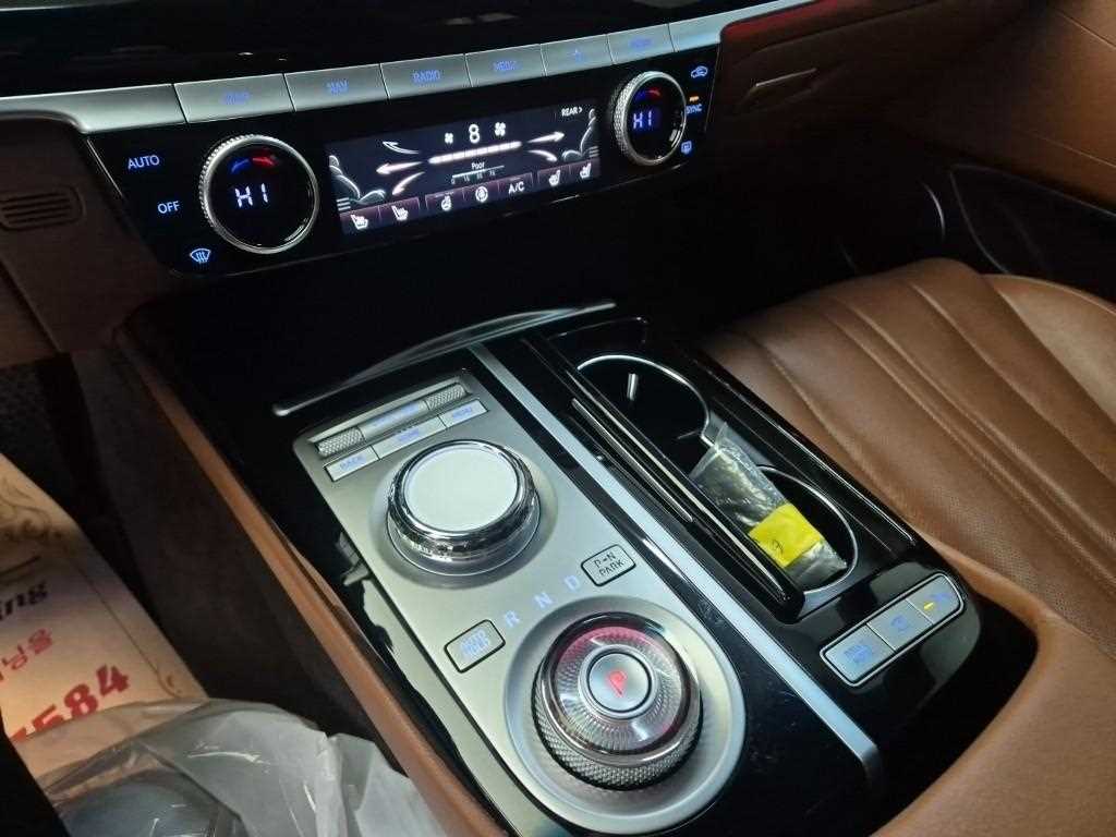 Genesis G80 - Vista 9