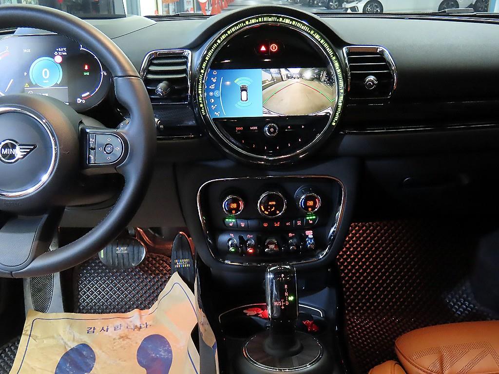 Mini Clubman - Vista 11