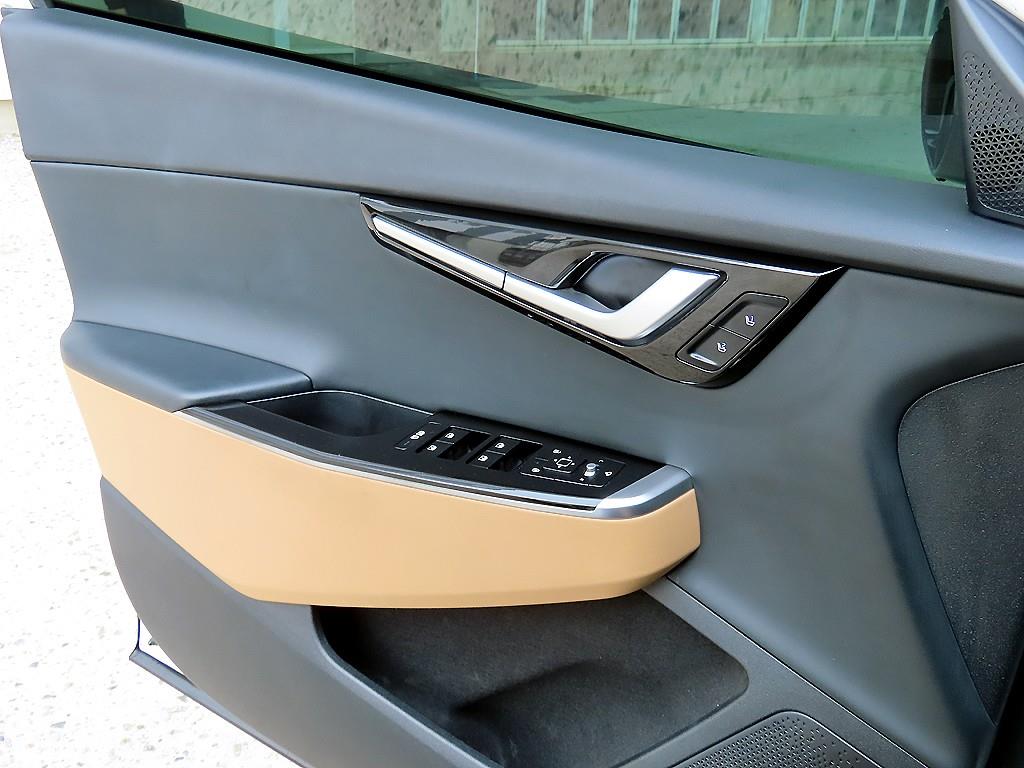 KIA EV6 - Vista 11