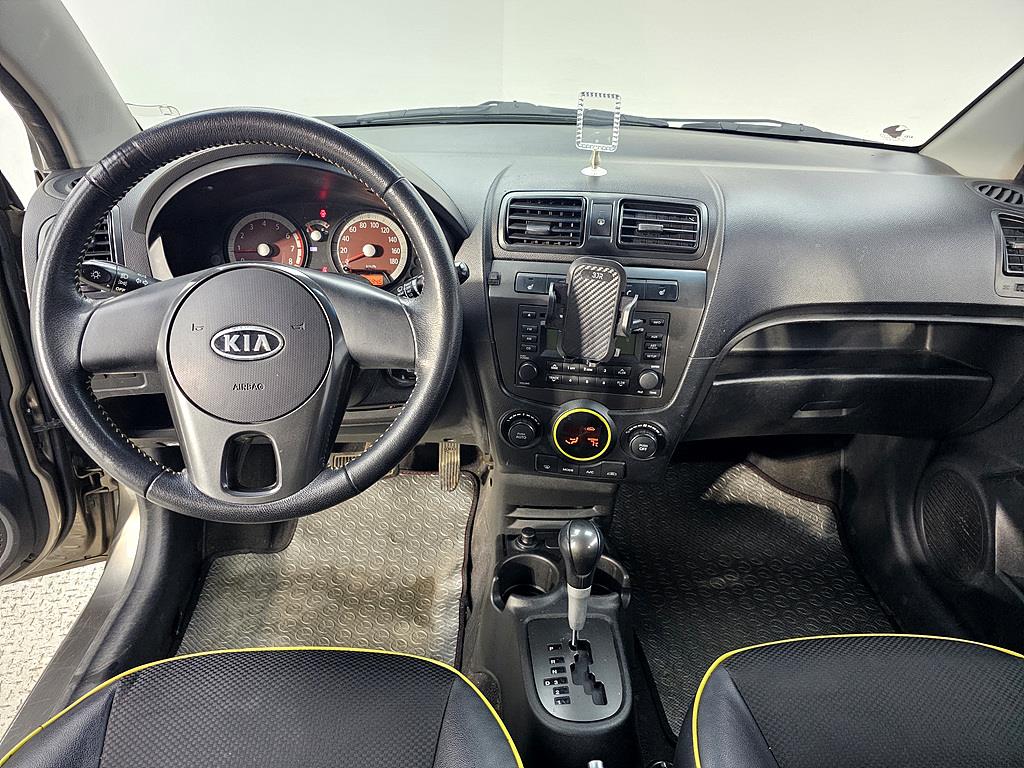 KIA Morning - Vista 5