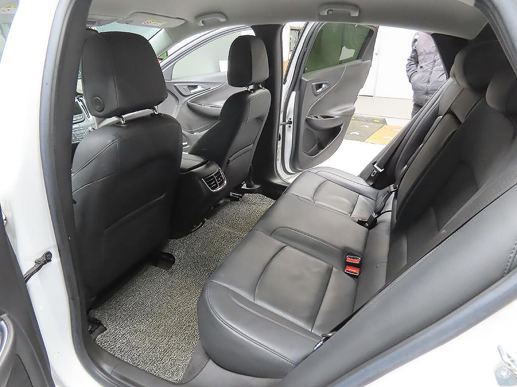 Chevrolet Malibu 2021 Blanco - Importación desde Corea - HF Imports Iquique - Foto 8