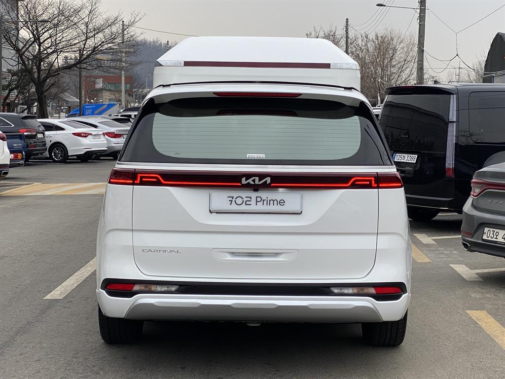 KIA Carnival - Vista 3