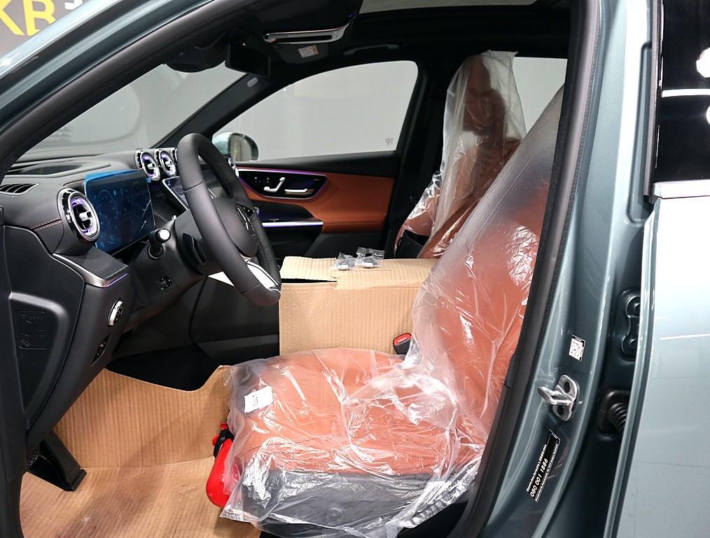 Mercedes Benz GLC Class - Vista 9