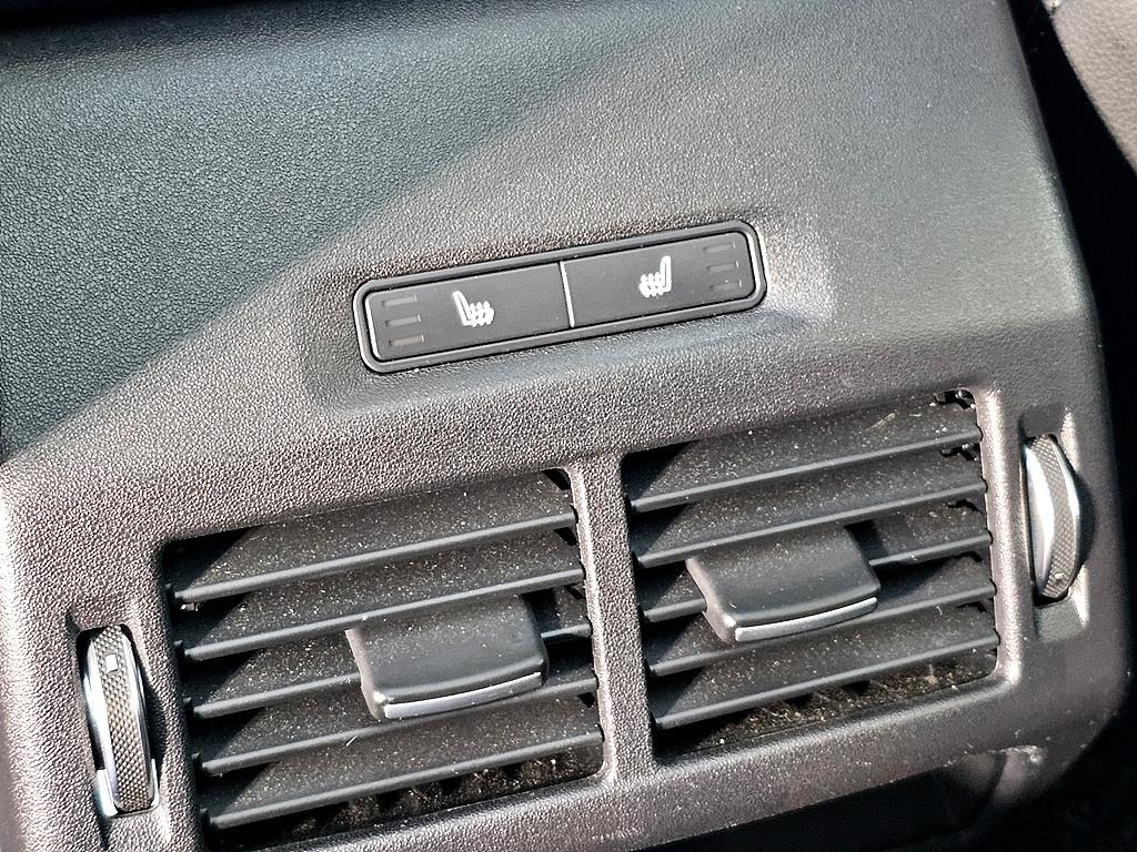 Jaguar E-PACE - Vista 11